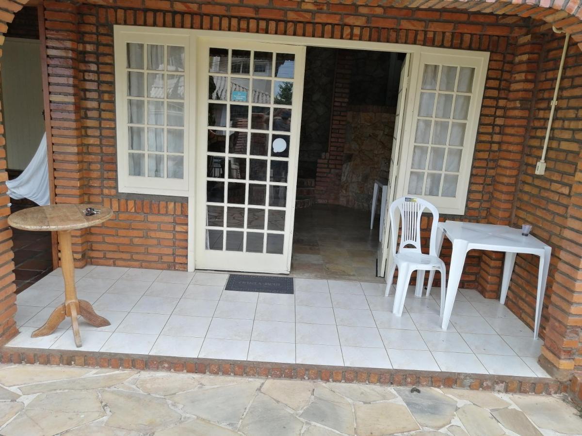 Coqueiros Hostel ฟลอเรียนอโปลิส ภายนอก รูปภาพ